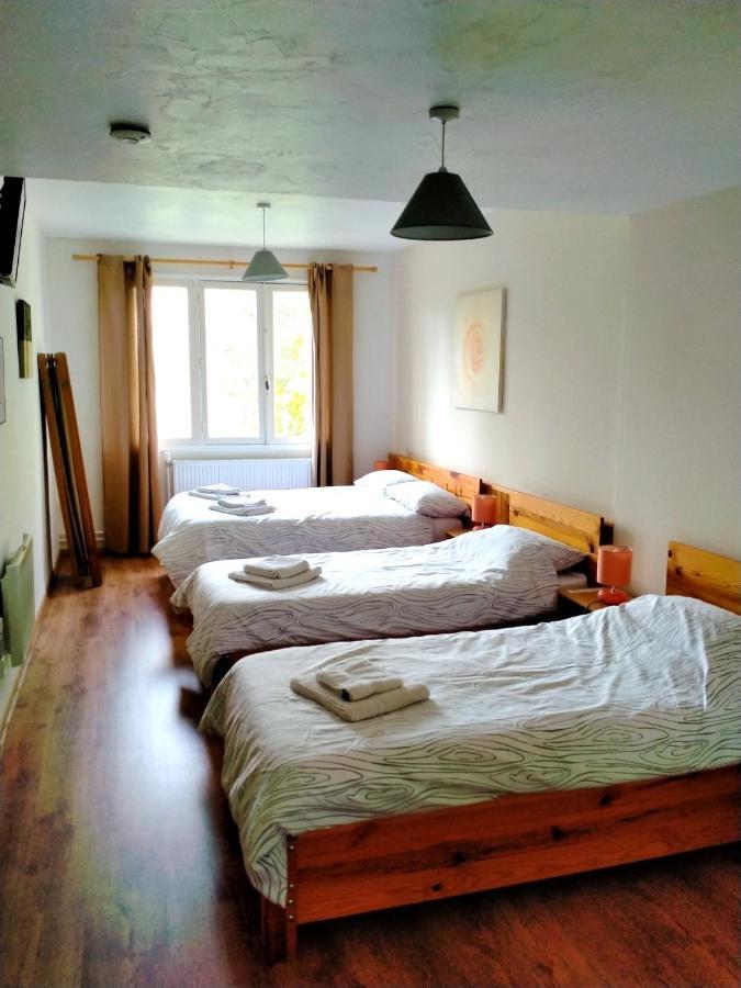 Hotel Du Centre Châlus 外观 照片